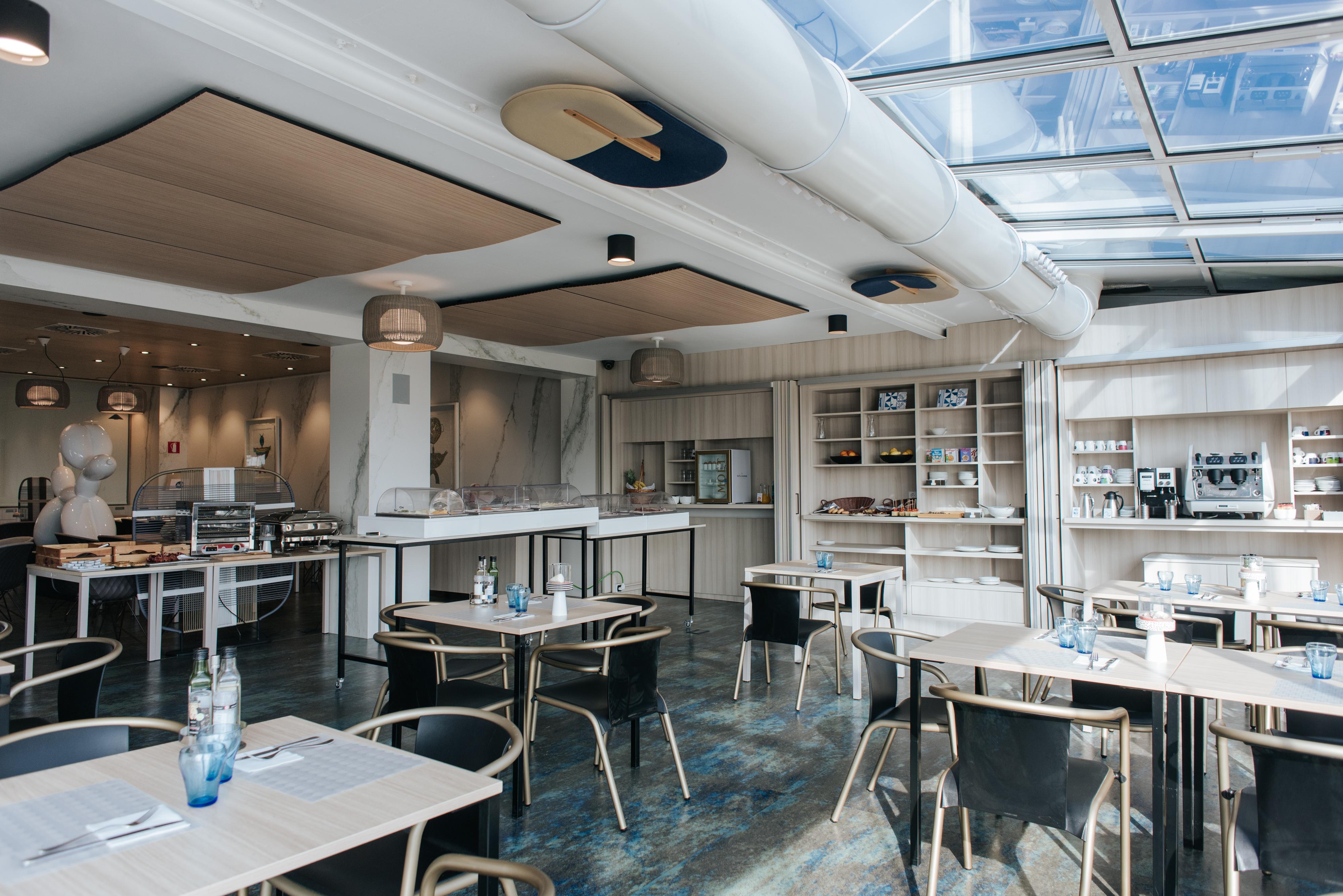 Hotel Neptuno Playa & Spa Valencia Bagian luar foto
