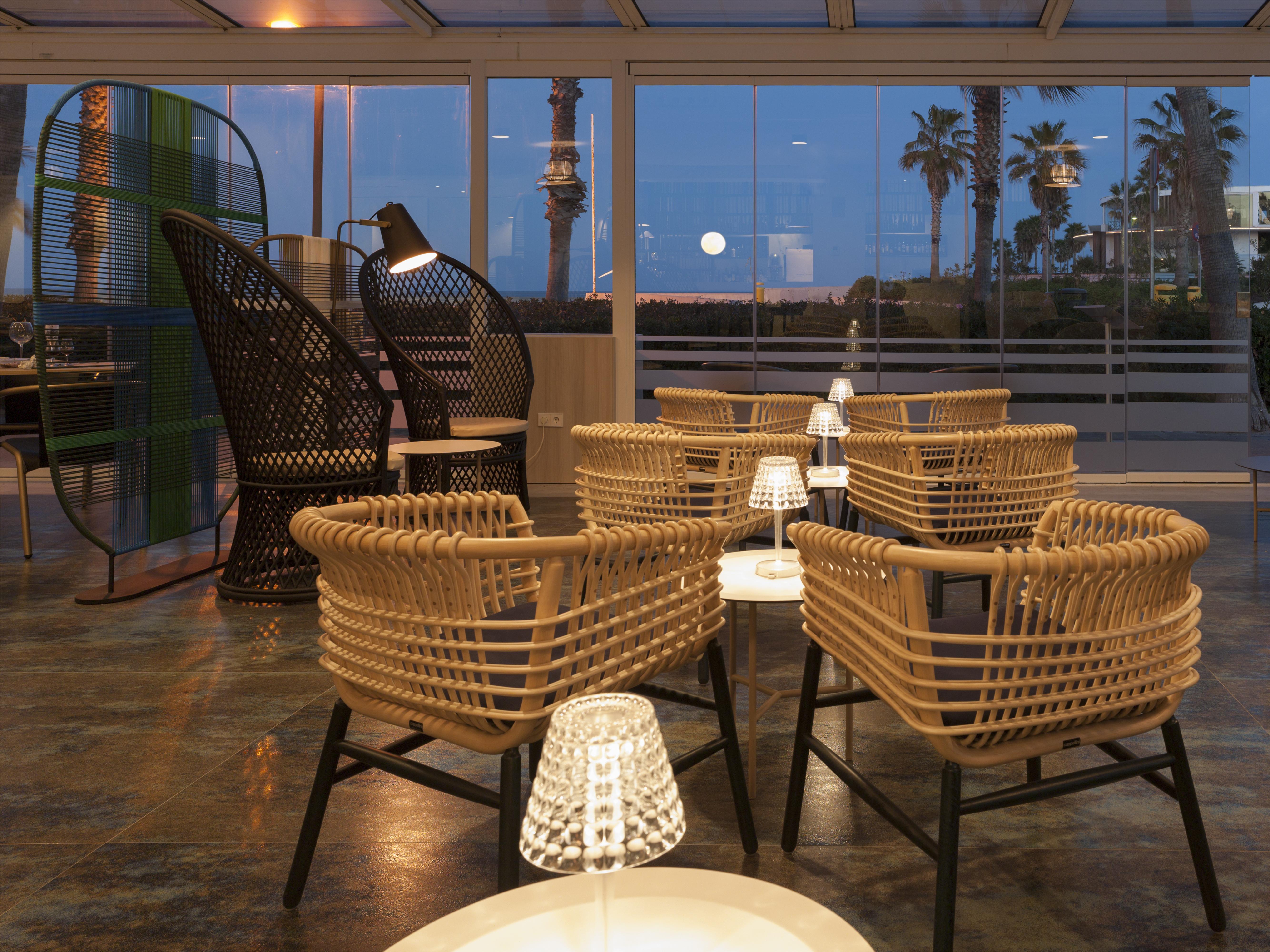 Hotel Neptuno Playa & Spa Valencia Bagian luar foto